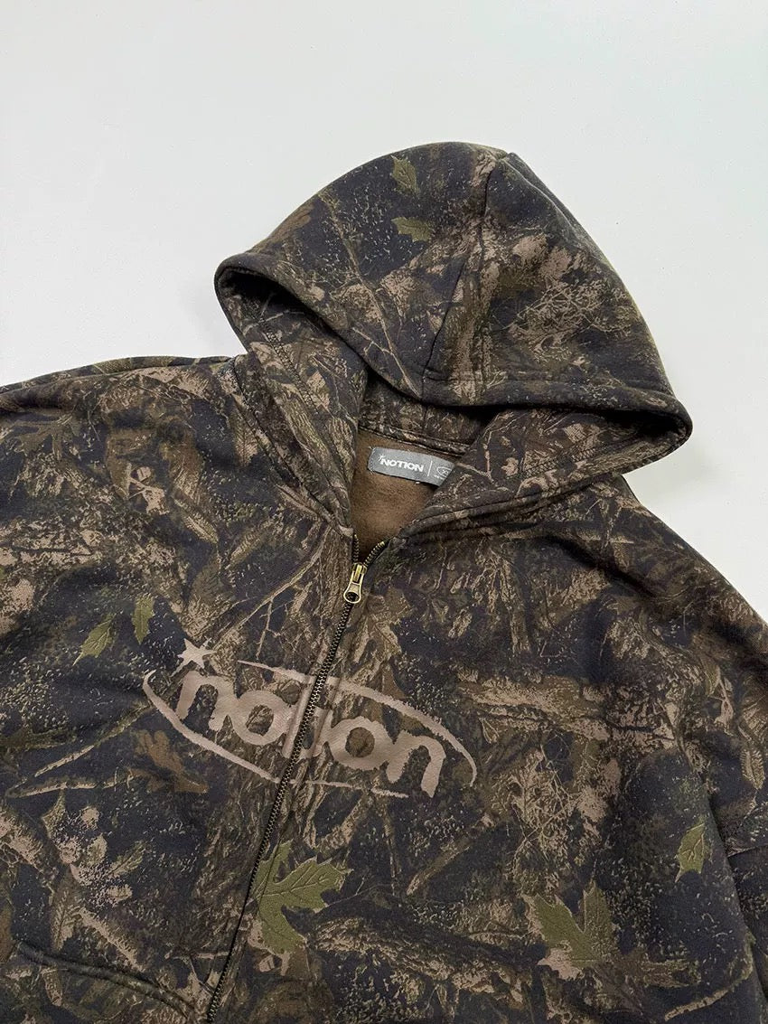 CAMOUFLAGE